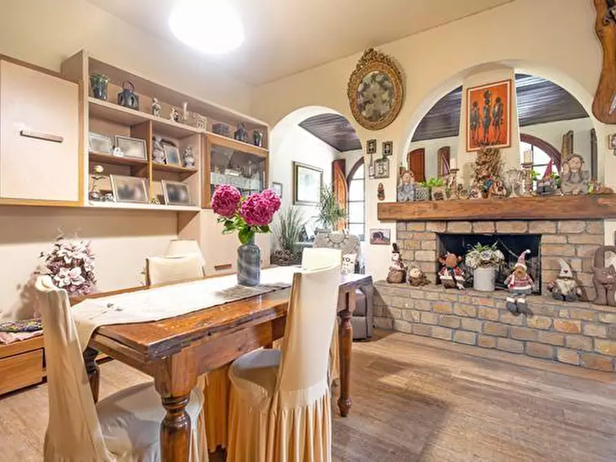 Immagine 21 di Appartamento in vendita  a Pisa