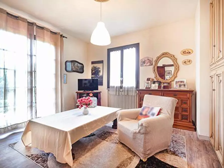 Immagine 26 di Appartamento in vendita  a Pisa