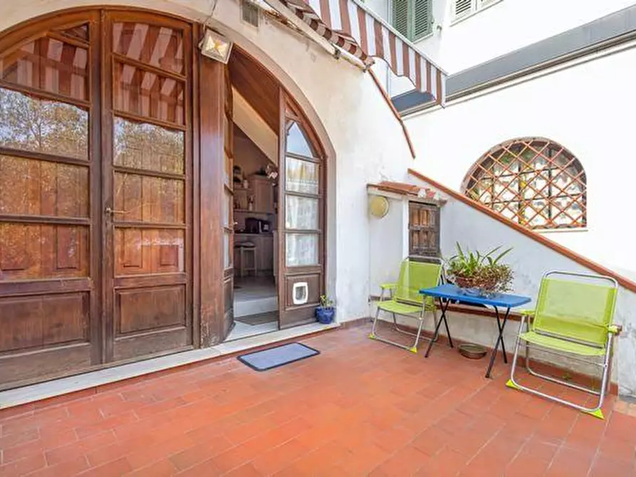 Immagine 13 di Appartamento in vendita  a Pisa