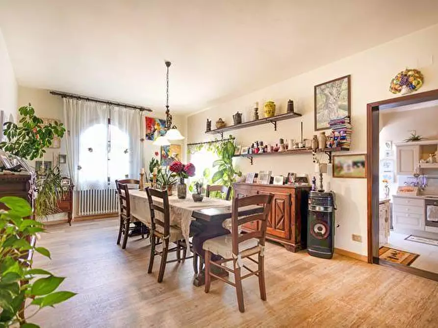 Immagine 23 di Appartamento in vendita  a Pisa