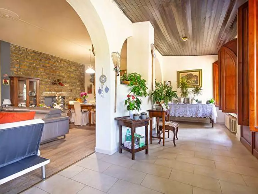 Immagine 3 di Appartamento in vendita  a Pisa