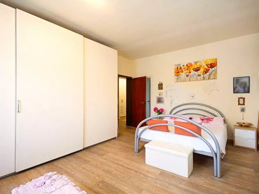 Immagine 30 di Appartamento in vendita  a Pisa