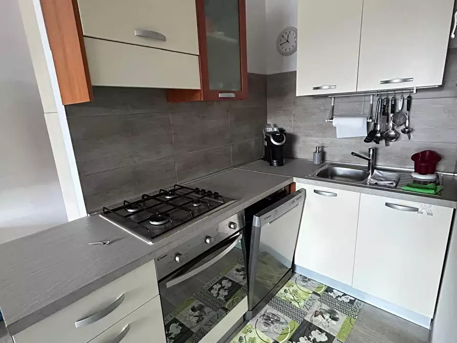 Immagine 8 di Appartamento in vendita  a Ameglia