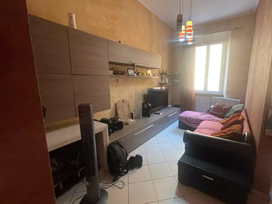 Immagine 2 di Appartamento in vendita  a Livorno