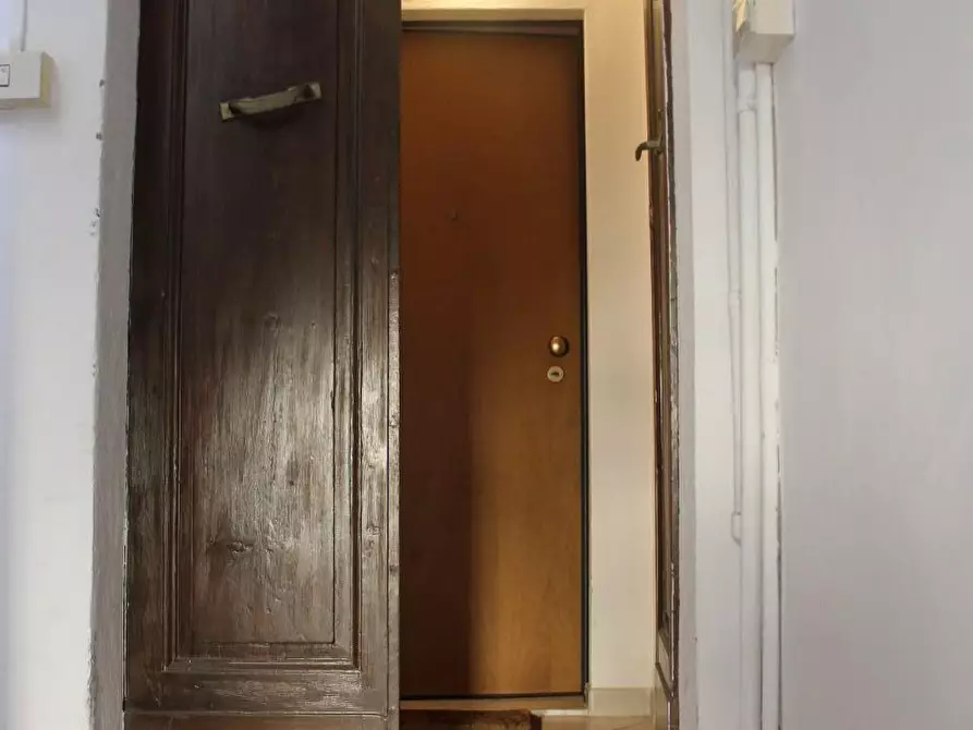 Immagine 19 di Appartamento in vendita  a Livorno