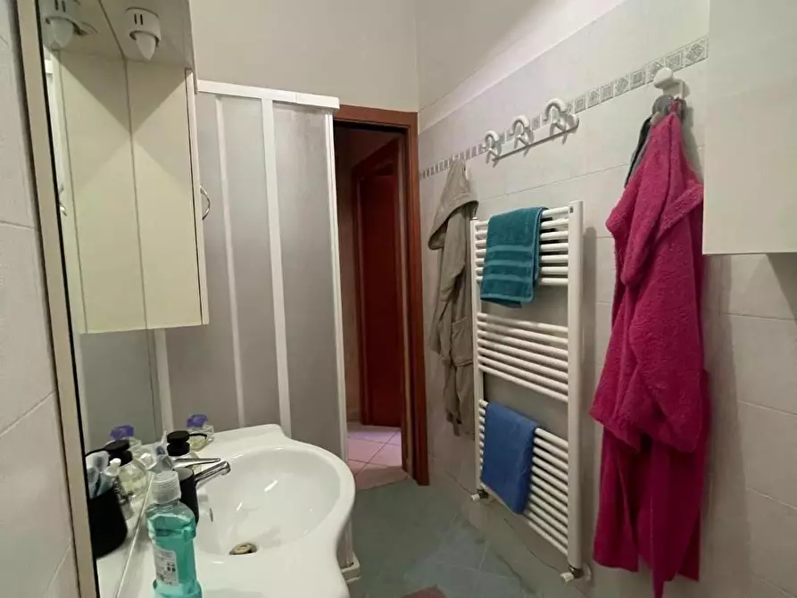 Immagine 13 di Appartamento in vendita  a Livorno