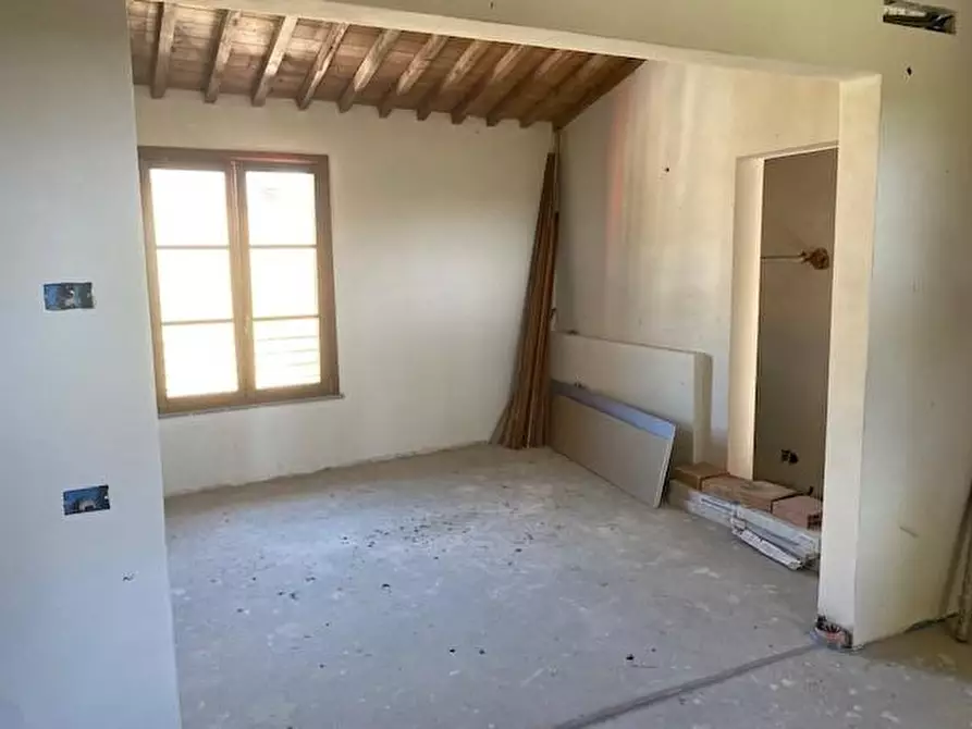 Immagine 4 di Appartamento in vendita  a Pisa