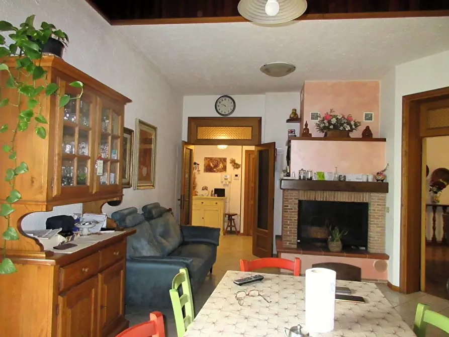 Immagine 8 di Villa in vendita  a Montelupo Fiorentino