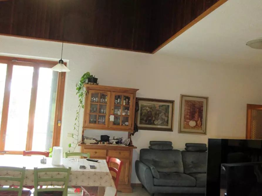 Immagine 7 di Villa in vendita  a Montelupo Fiorentino
