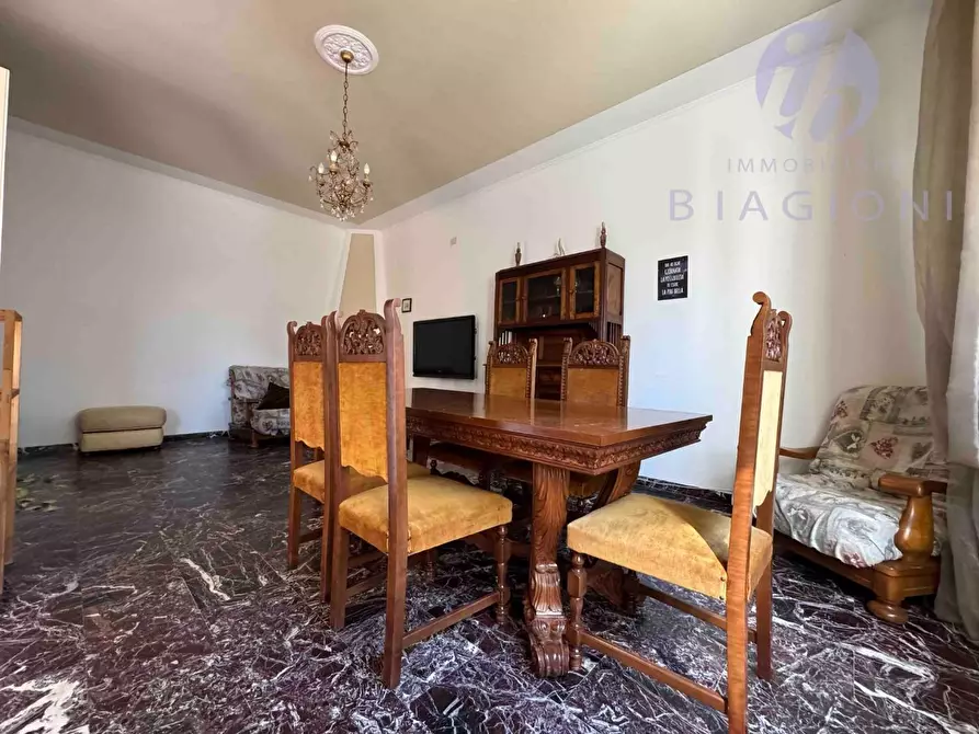 Immagine 20 di Appartamento in vendita  a Pietrasanta