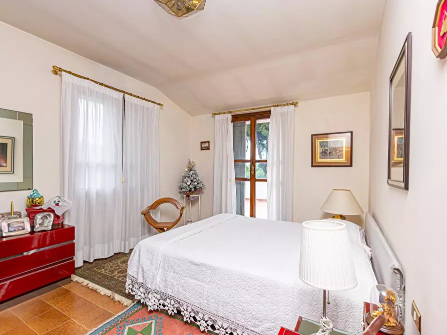 Immagine 29 di Villa in vendita  a Pontedera