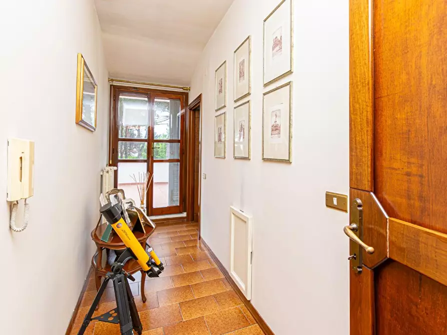 Immagine 27 di Villa in vendita  a Pontedera