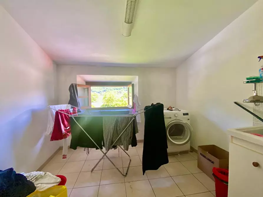 Immagine 16 di Appartamento in vendita  a Borgo A Mozzano