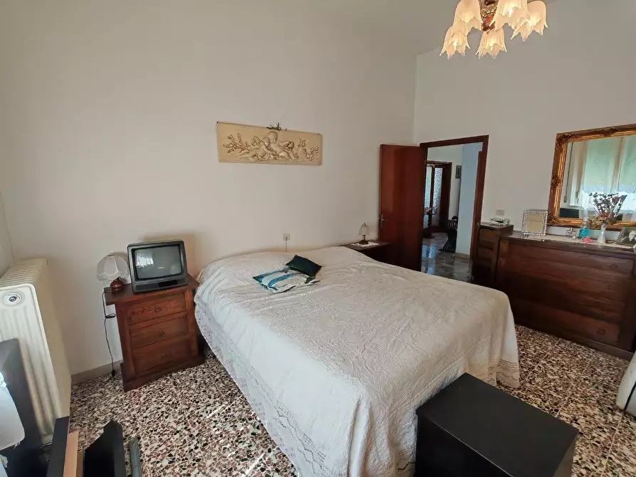 Immagine 25 di Villa in vendita  a Ponsacco