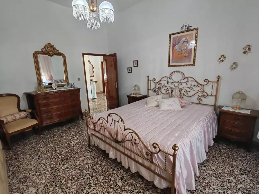 Immagine 23 di Villa in vendita  a Ponsacco