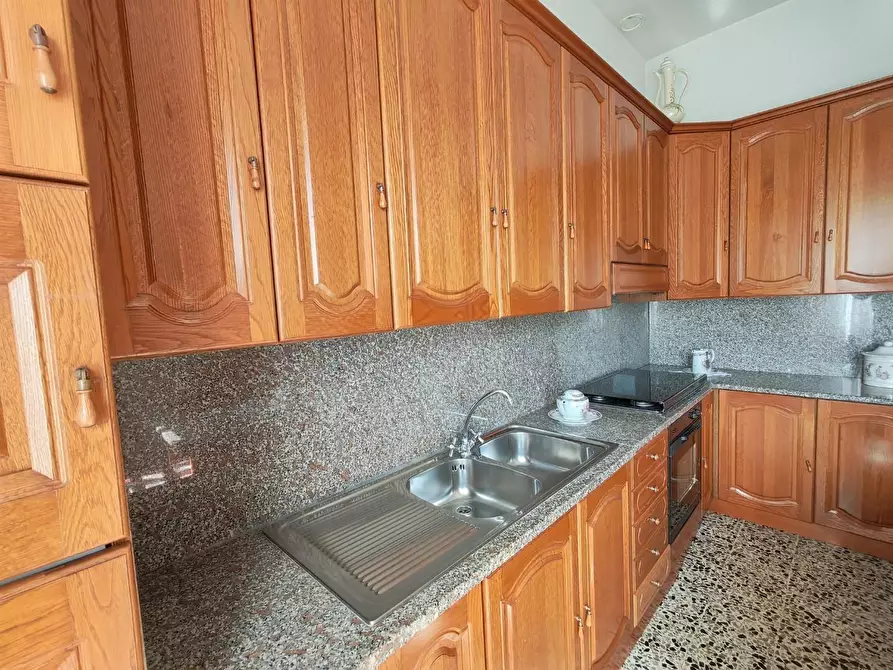 Immagine 13 di Villa in vendita  a Ponsacco