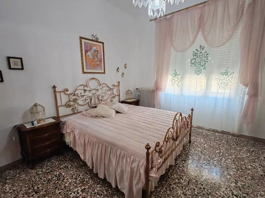 Immagine 22 di Villa in vendita  a Ponsacco