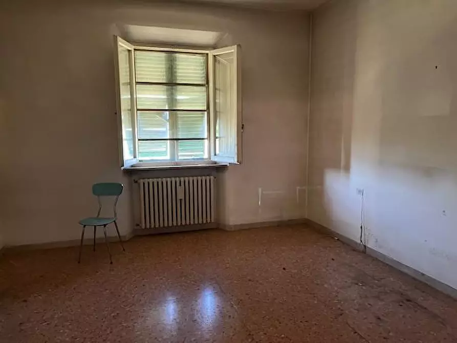 Immagine 23 di Villa in vendita  a Pontedera