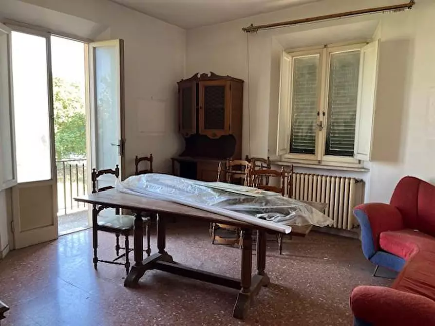 Immagine 14 di Villa in vendita  a Pontedera