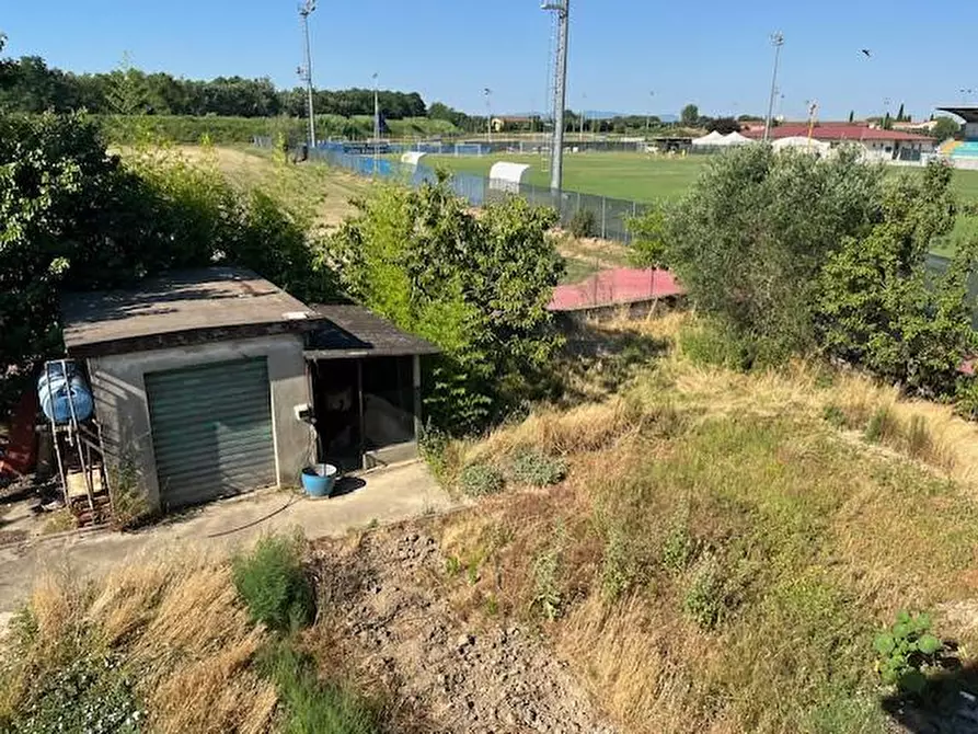 Immagine 19 di Villa in vendita  a Pontedera