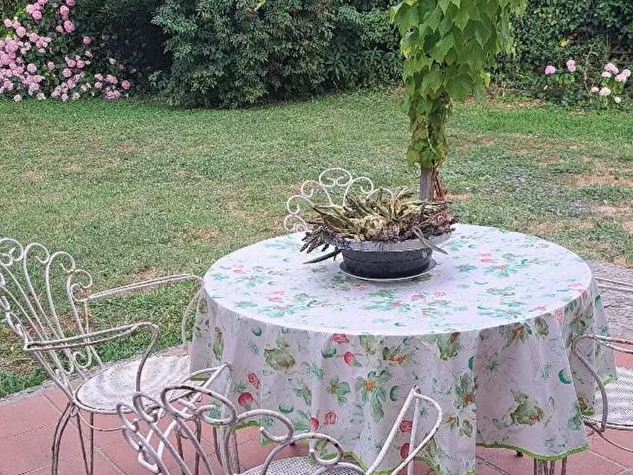 Immagine 5 di Casa colonica in vendita  a Calci