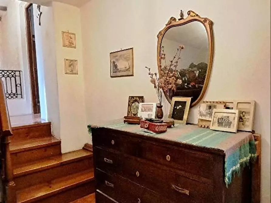 Immagine 23 di Casa colonica in vendita  a Calci