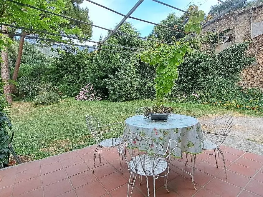 Immagine 7 di Casa colonica in vendita  a Calci