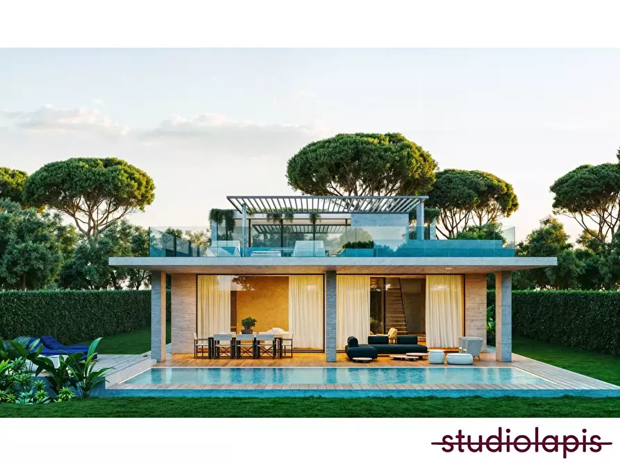 Immagine 6 di Villa in vendita  a Forte Dei Marmi