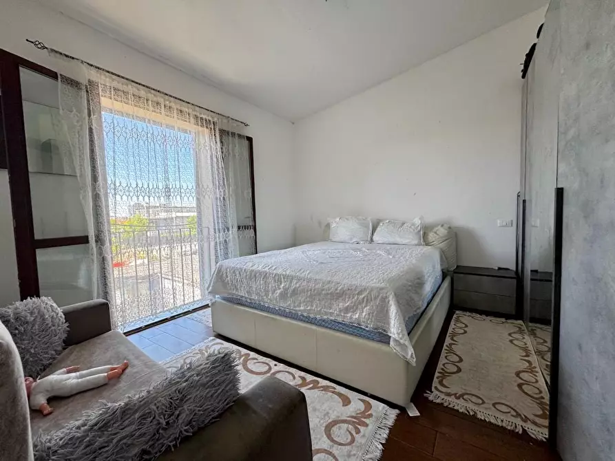 Immagine 11 di Appartamento in vendita  a Cascina