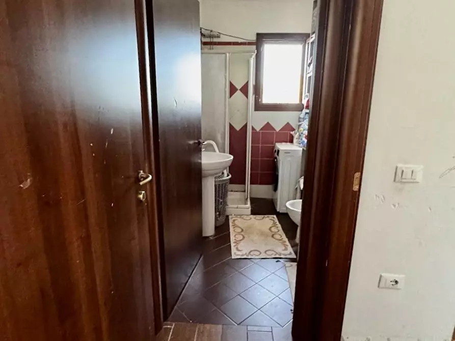 Immagine 7 di Appartamento in vendita  a Cascina