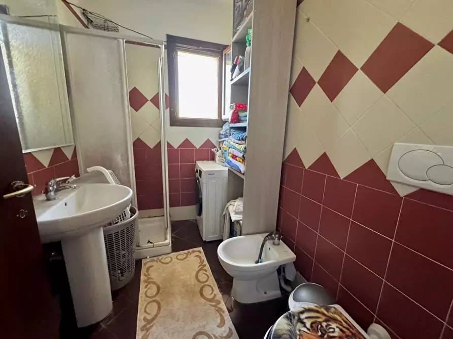 Immagine 9 di Appartamento in vendita  a Cascina