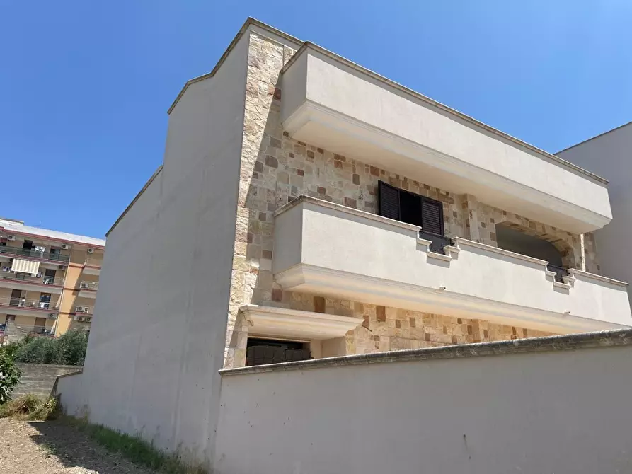 Immagine 3 di Villa in vendita  a Monteparano