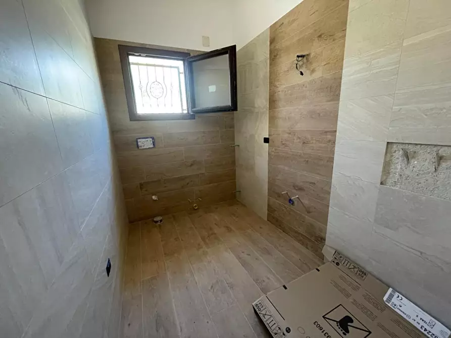 Immagine 12 di Villa in vendita  a Monteparano