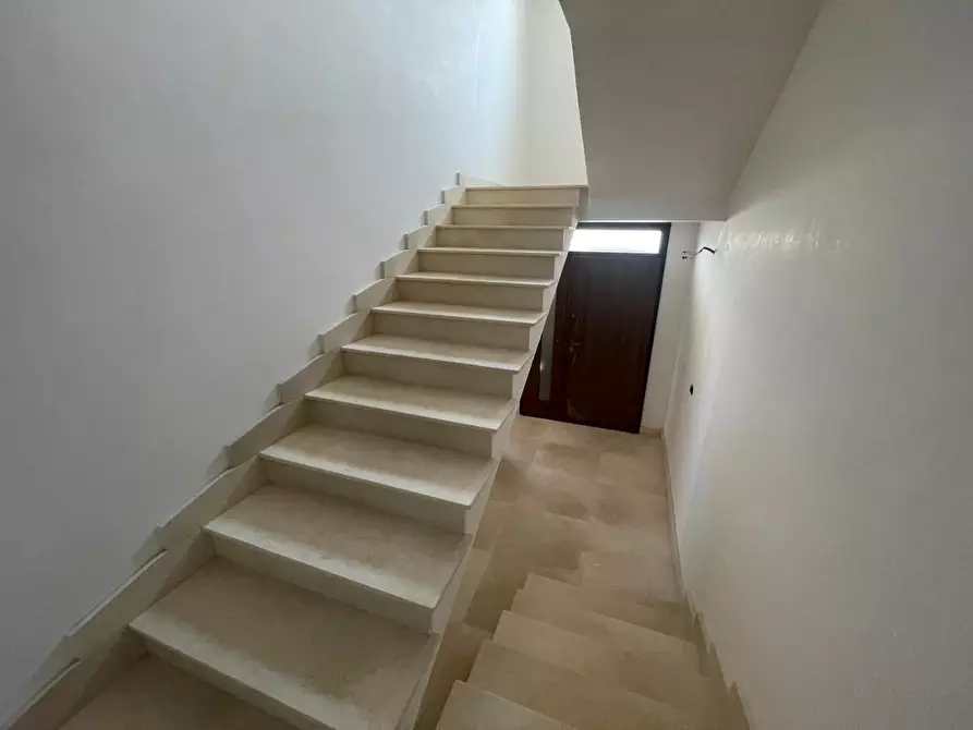 Immagine 16 di Villa in vendita  a Monteparano