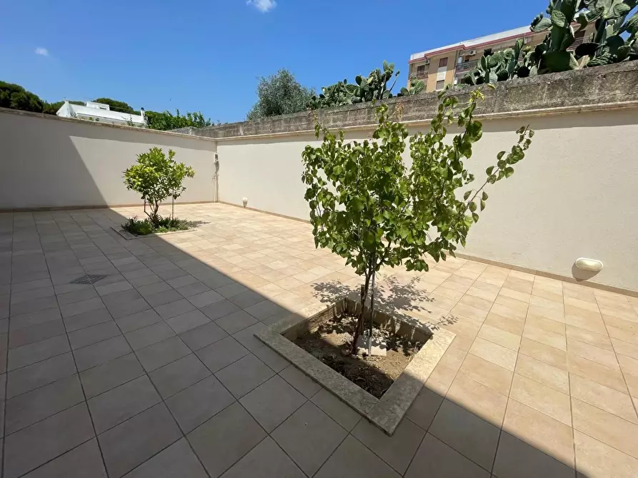 Immagine 7 di Villa in vendita  a Monteparano