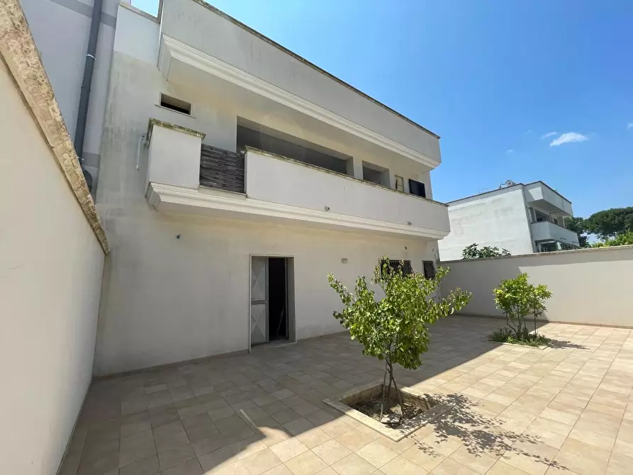 Immagine 6 di Villa in vendita  a Monteparano