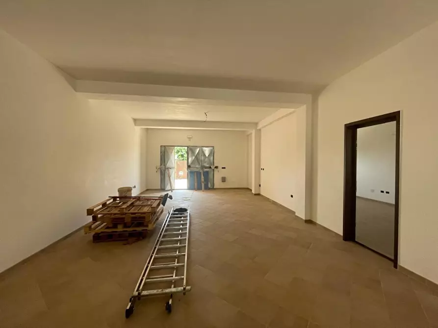 Immagine 4 di Villa in vendita  a Monteparano