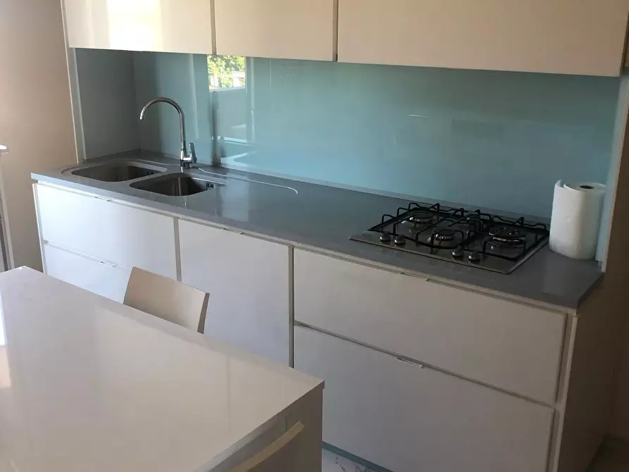 Immagine 10 di Mansarda in vendita  a Ponsacco