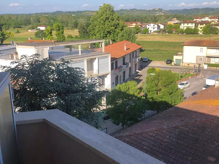 Immagine 20 di Mansarda in vendita  a Ponsacco