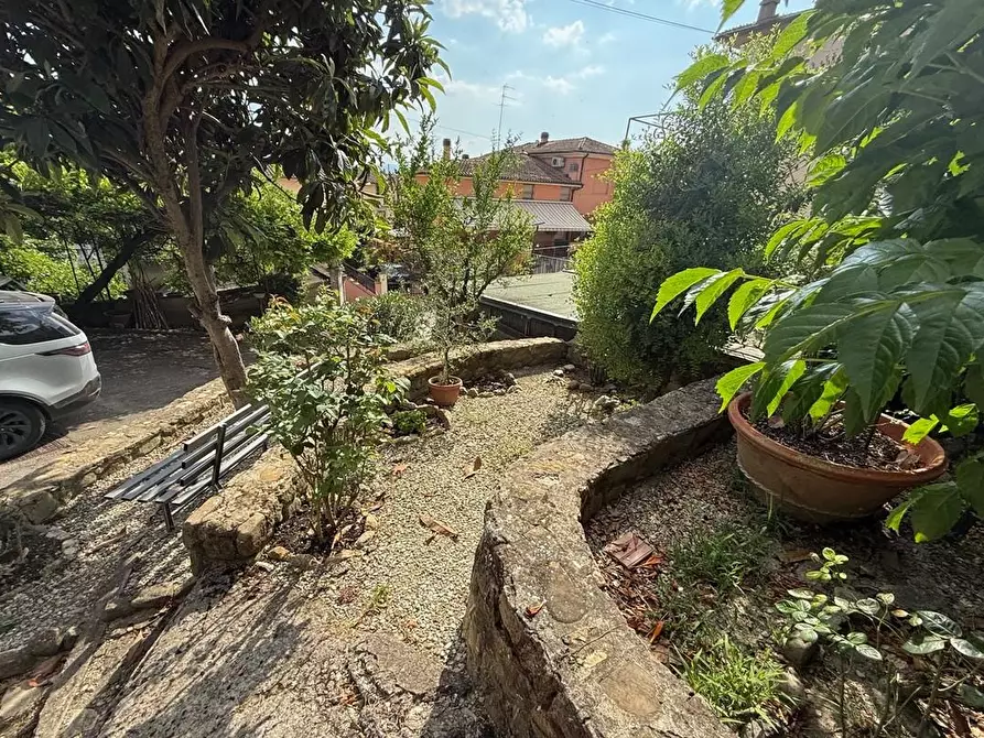 Immagine 18 di Appartamento in vendita  a Certaldo