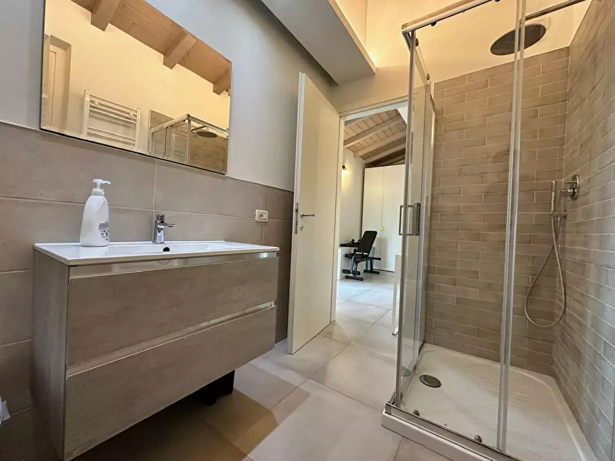 Immagine 19 di Villa in vendita  a Camaiore