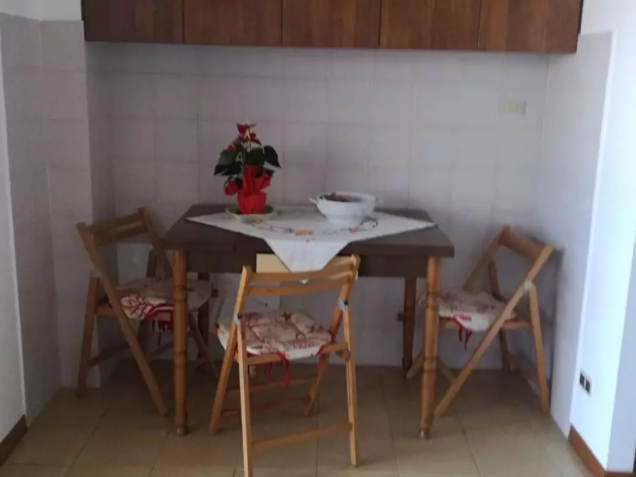 Immagine 4 di Appartamento in vendita  a Rosignano Marittimo