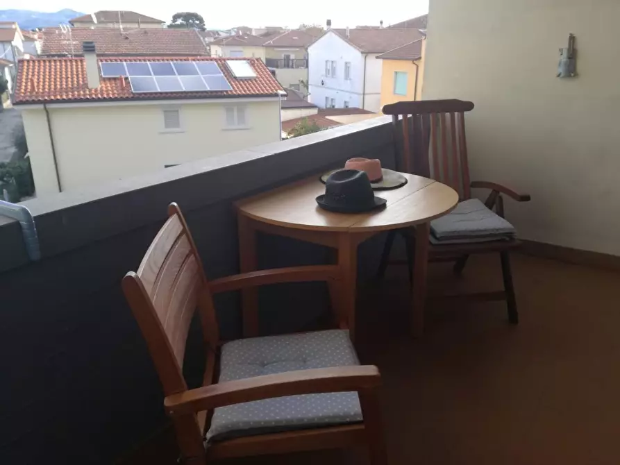 Immagine 12 di Appartamento in vendita  a Rosignano Marittimo