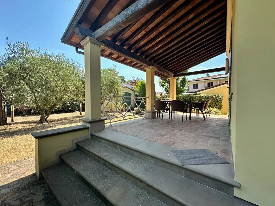 Immagine 30 di Villa in vendita  a Pietrasanta