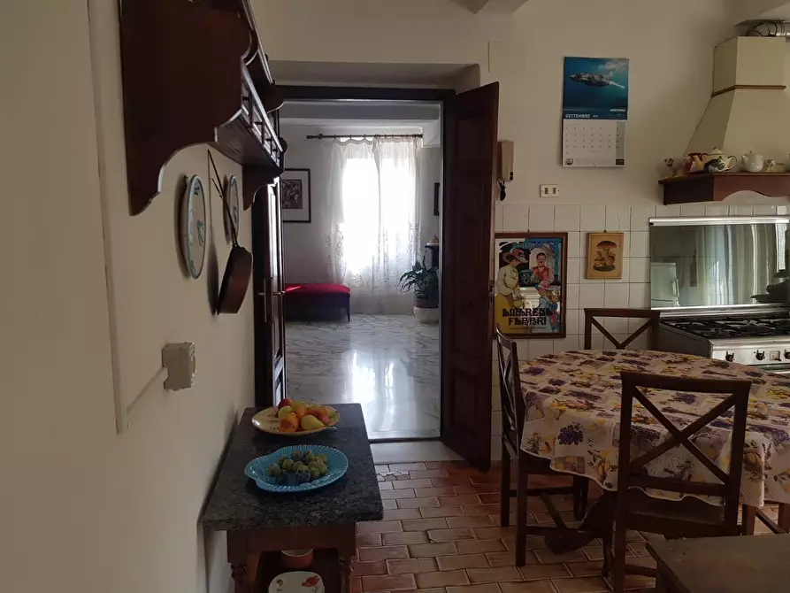 Immagine 12 di Loft/Open space in vendita  a Carrara