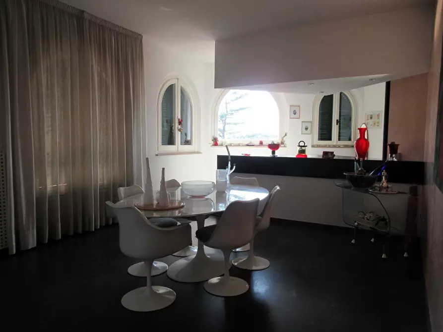 Immagine 8 di Villa in vendita  a Cerreto Guidi