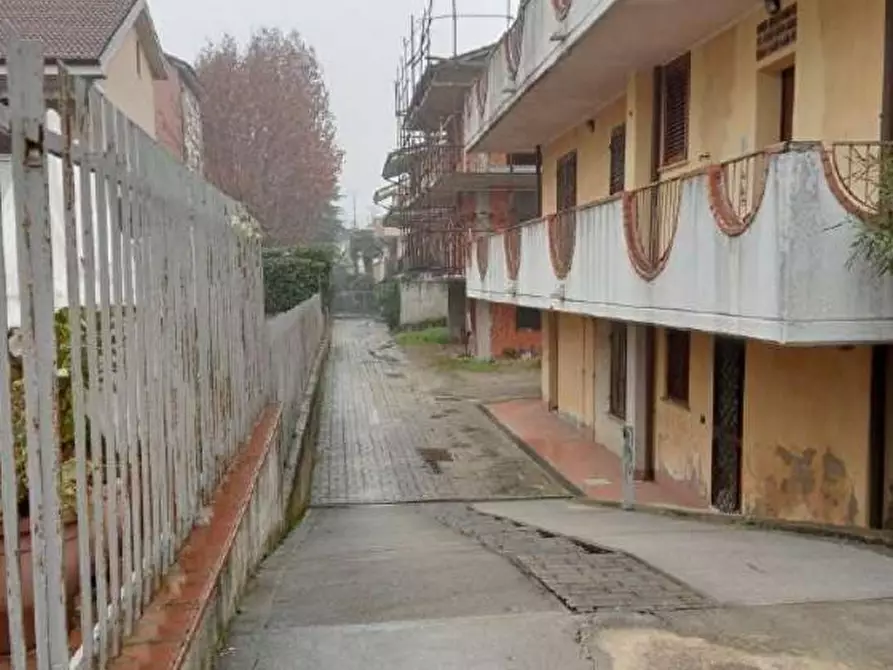 casa indipendente in vendita a Bollate