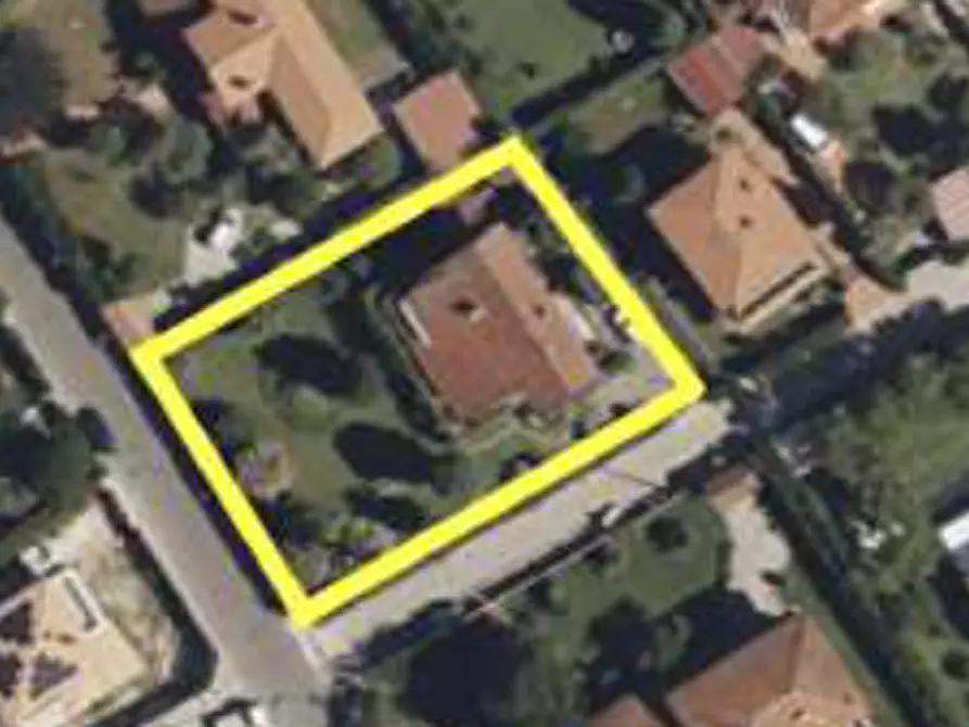 Immagine 4 di Villa in vendita  a Forte Dei Marmi