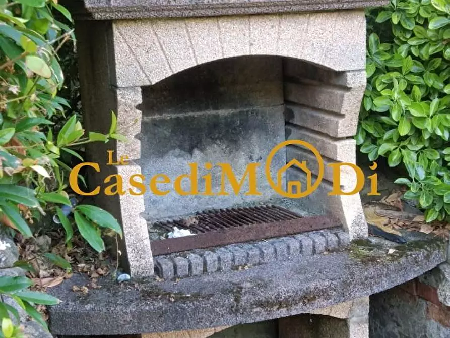 Immagine 18 di Terreno agricolo in vendita  a Livorno