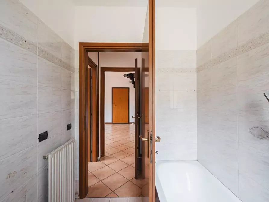 Immagine 10 di Appartamento in vendita  a Rubiera